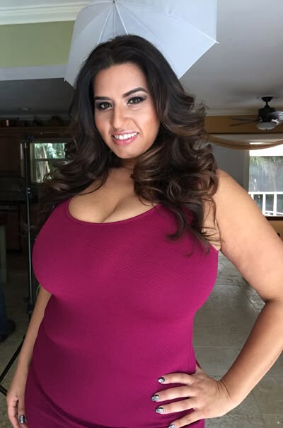 Sofia Rose Biography: Age, Career, Net Worth & Life Story